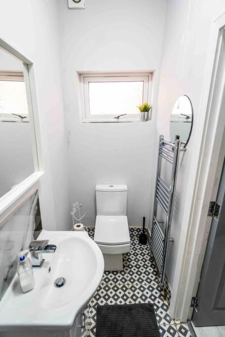 Modern Flat In Moseley With Free Parking Apartment Birmingham Exterior foto